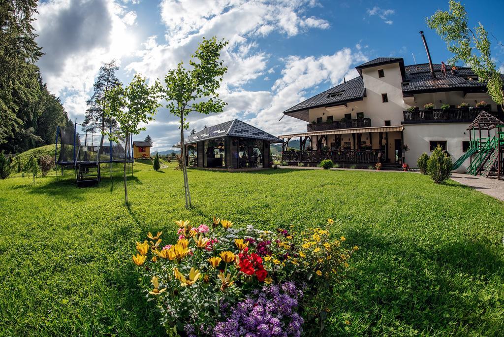 La Conac In Bucovina Gura Humorului Bagian luar foto