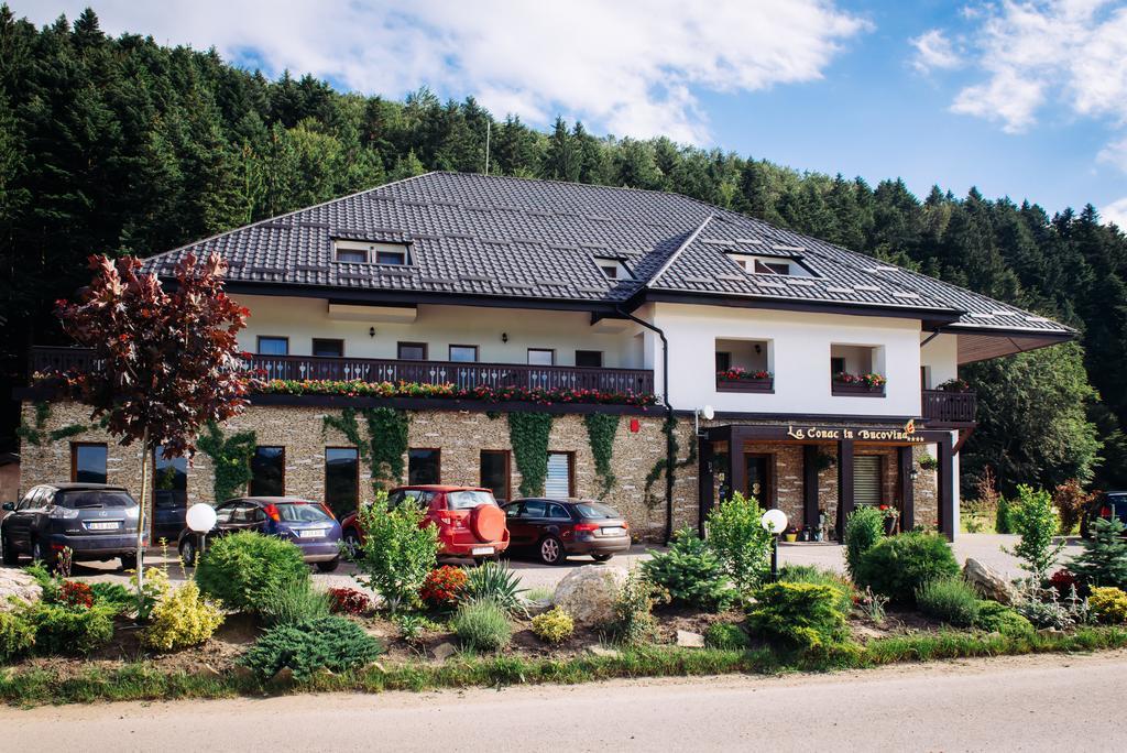 La Conac In Bucovina Gura Humorului Bagian luar foto
