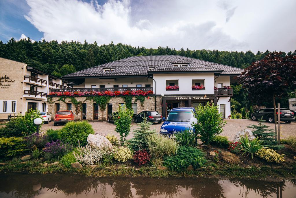 La Conac In Bucovina Gura Humorului Bagian luar foto